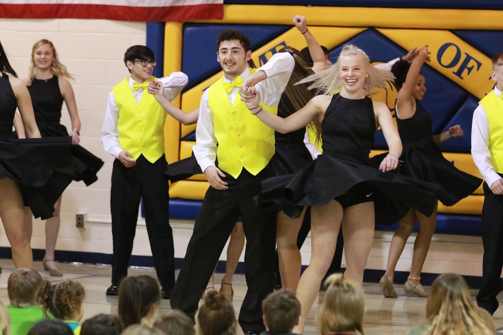 PHOTO GALLERY Harmony performs at Northfield Elementary